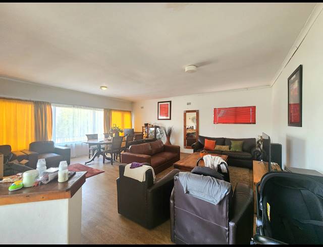 4 BEDROOM HOUSE FOR SALE IN AVONDALE